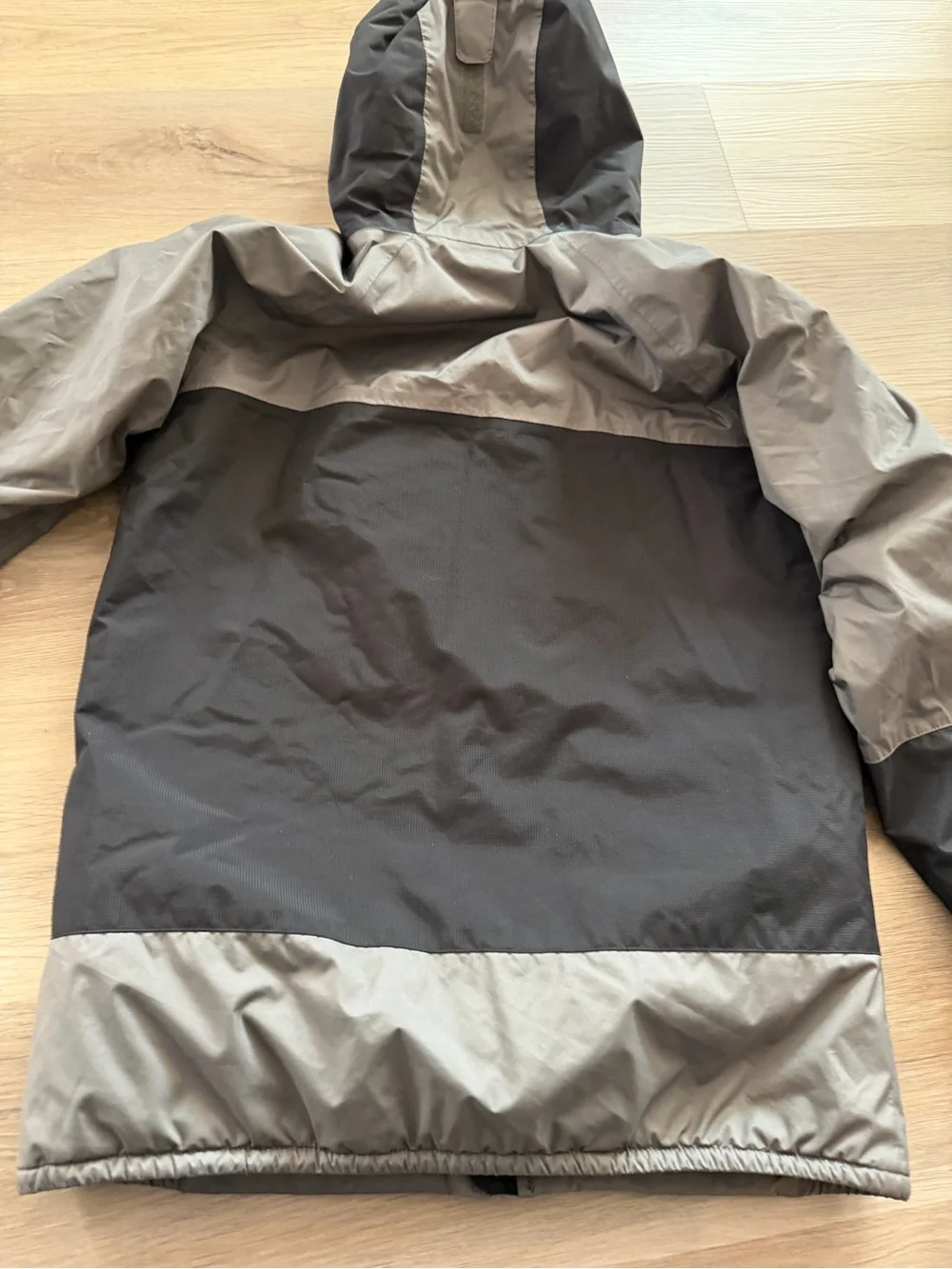 Columbia Kids Two-Tone Gray and Black Hooded Jacket